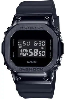 Casio GM-5600B-1DR Erkek Kol Saati - 1